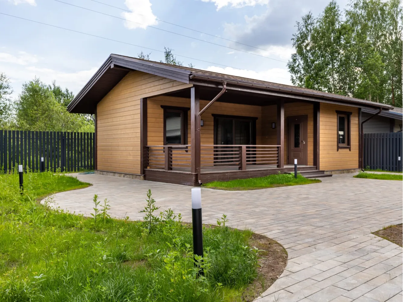 Реальный объект Дом с внутренней отделкой и баней, ракурс 10