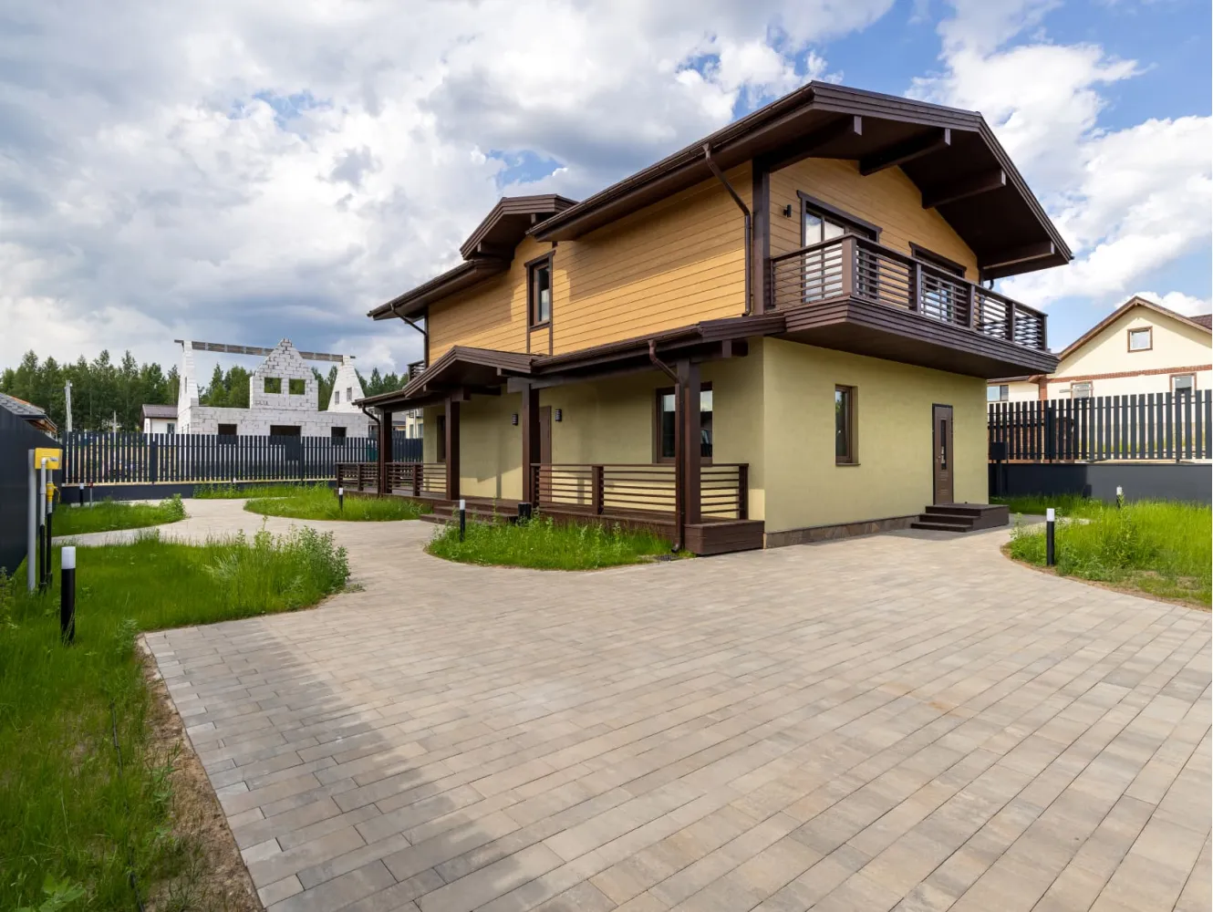Реальный объект Дом с внутренней отделкой, ракурс 9